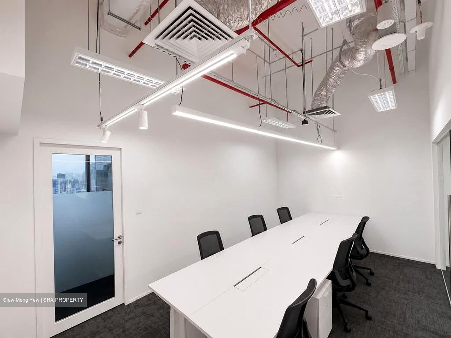 Sbf Center (D1), Office #573663551